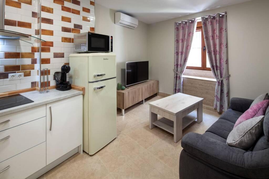 San Juan Roomalaga By Bossh! Apartments Εξωτερικό φωτογραφία