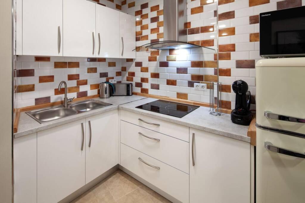San Juan Roomalaga By Bossh! Apartments Εξωτερικό φωτογραφία